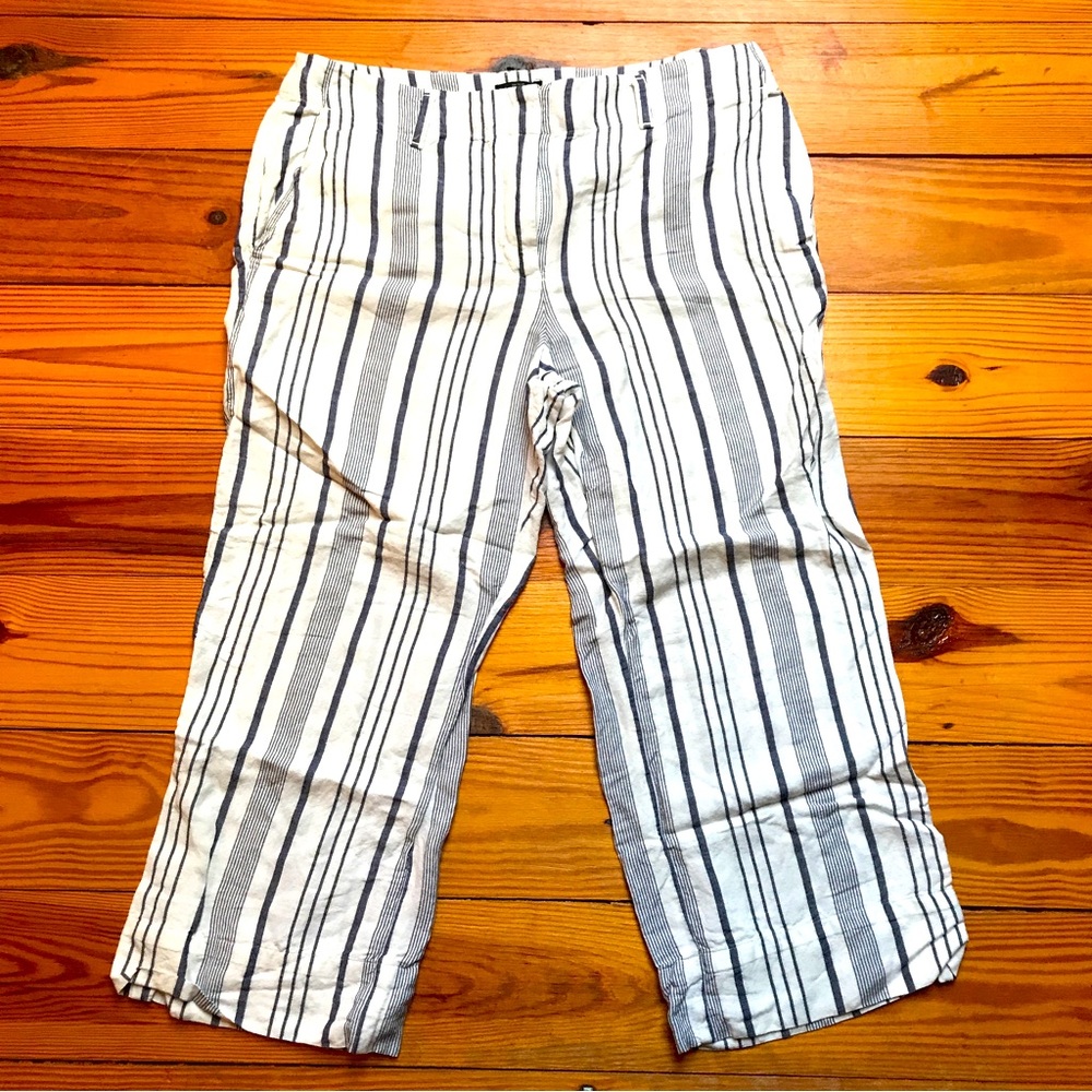 Ann Taylor Loft White Navy Linen Straight Leg Cropped Pants, EUC, 10